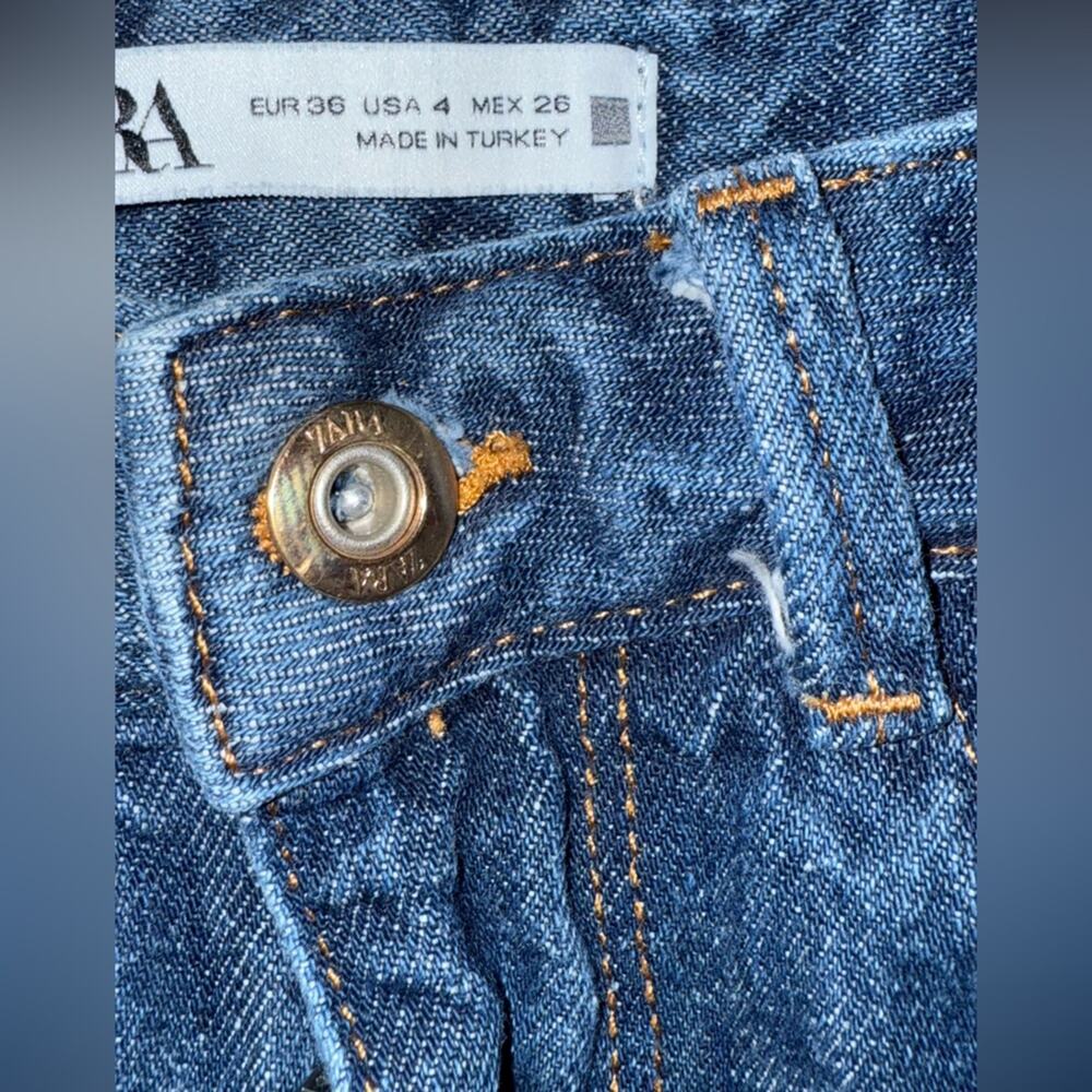 Zara High Rise Wide Leg Jeans Size 4 Medium Wash Denim - Picture 5 of 11